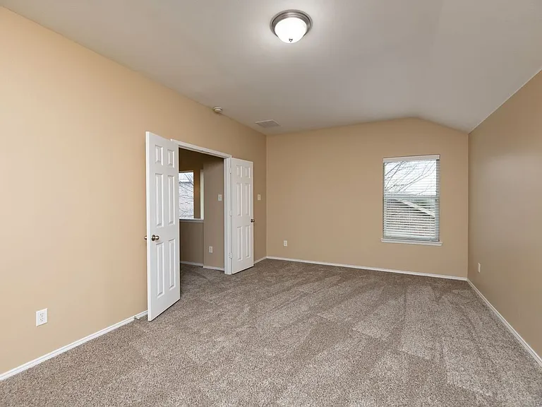 2510 Sedona St — Photo 48