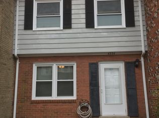 4334 Eileen Ct, Woodbridge, VA 22193