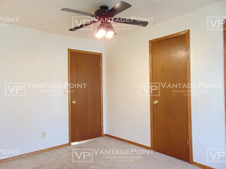 114 N Ontario St — Photo 12