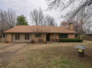 1303 Overo Cir, Springdale, AR 72762