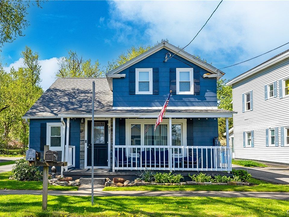 1st image of 407 Miller St