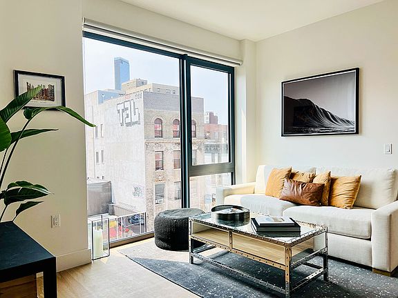 2nd image of 282 Grand St APT 302