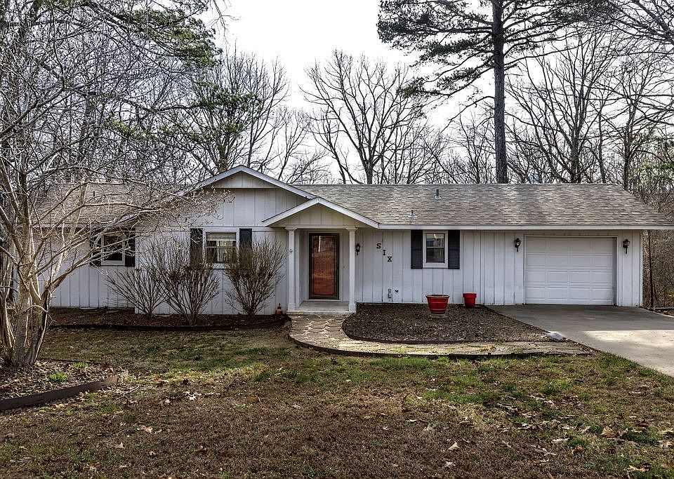 1st image of 6 Lavendon Circle Dr