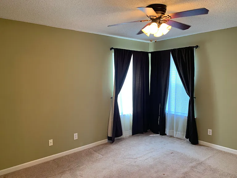 2136 Clearwater Dr #F — Photo 12