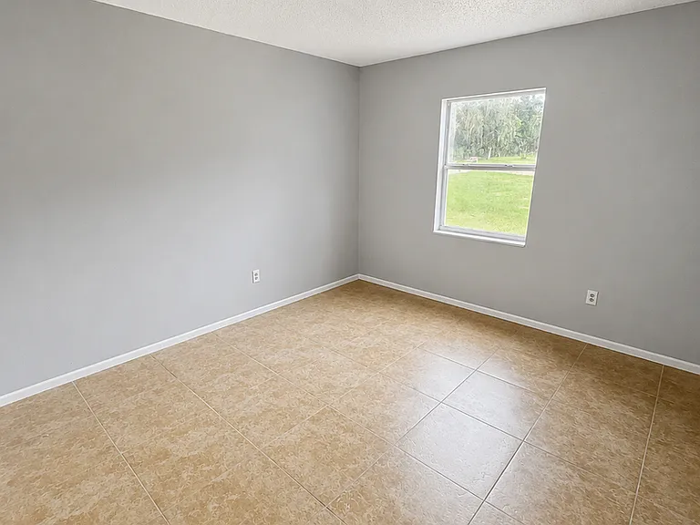 1114 Atlantic Rd — Photo 5