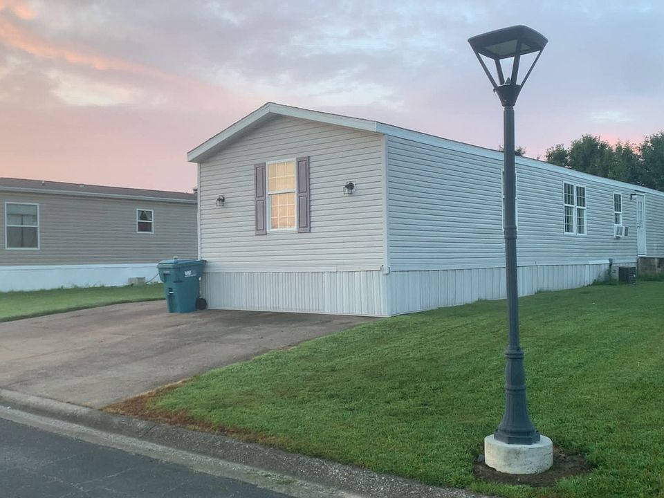 2nd image of 6219 Birkdale Dr