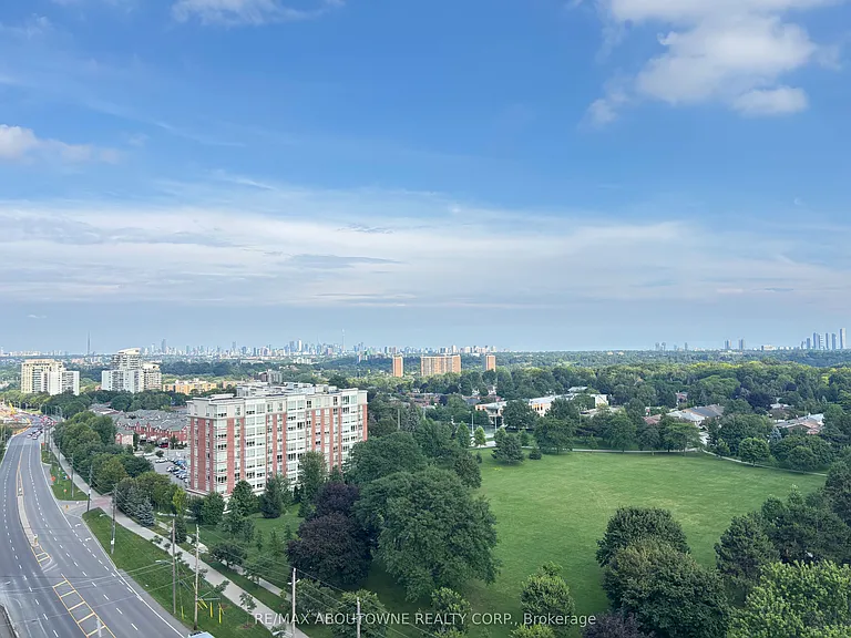 4010 Eglinton Ave W #1215 — Photo 18