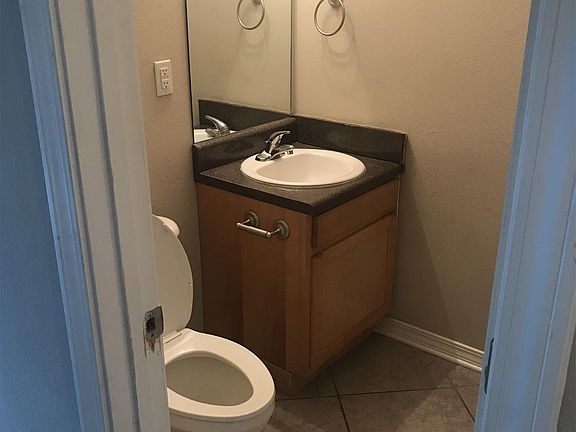 Half Bathroom - 1st Floor