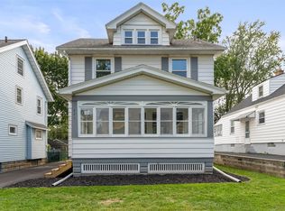 321 Laurelton Rd, Rochester, NY 14609