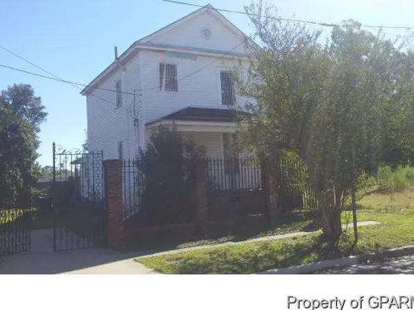 302 S East St, Kinston, NC 28501