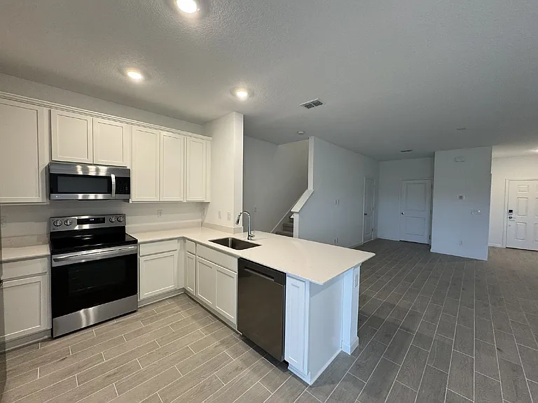 1663 Pacifico Way — Photo 4