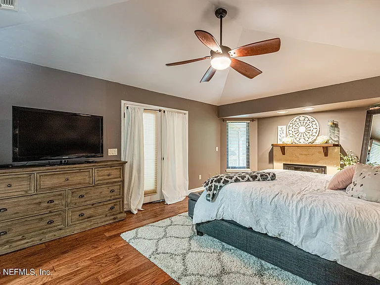 12231 Dividing Oaks Trl E — Photo 16