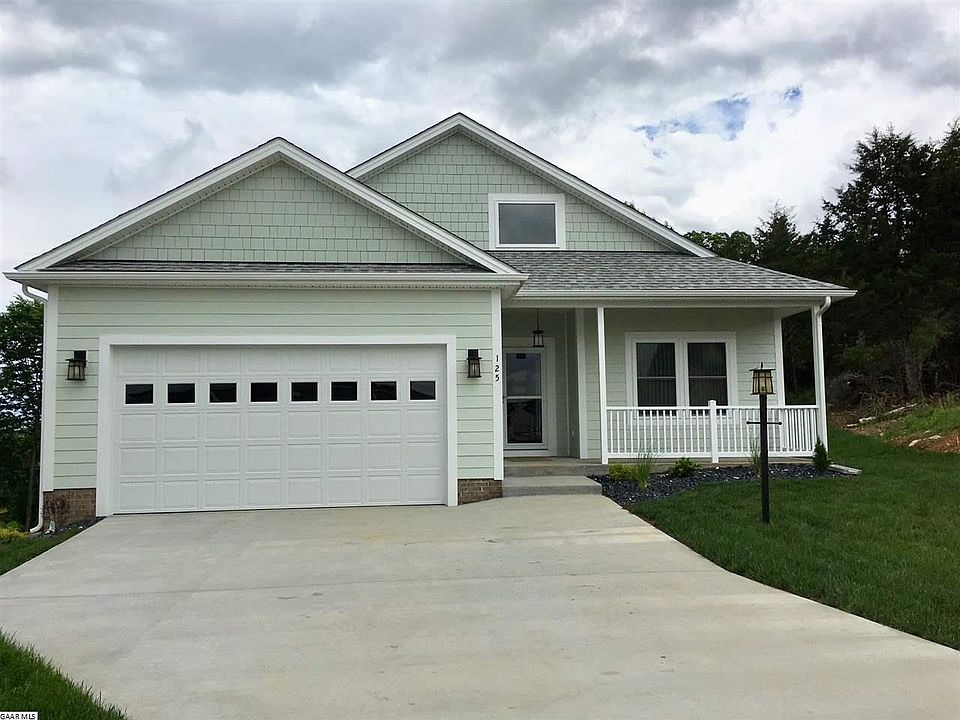 2nd image of 301 Gray Dr