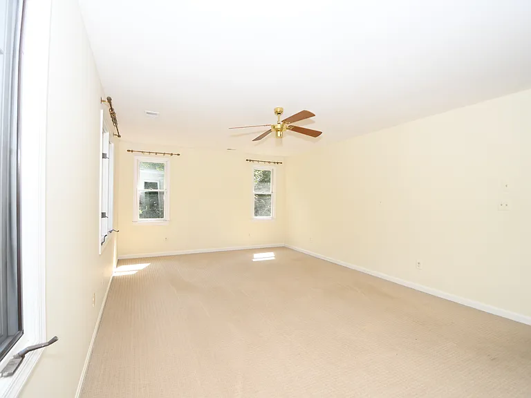 26 Holly Leaf Ct — Photo 54