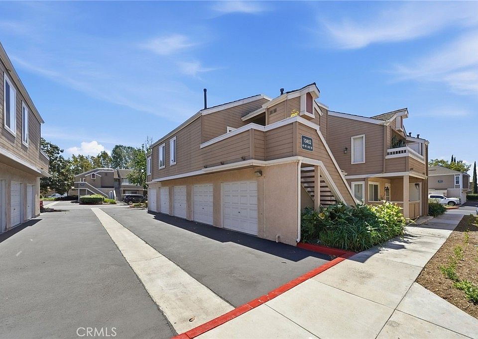 1st image of 10452 W Briar Oaks Dr