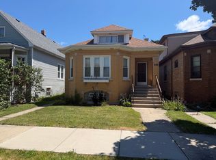 3543 N Nagle Ave, Chicago, IL 60634