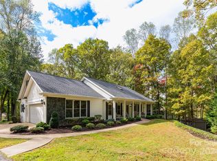21 & 23 Kari Cir, Candler, NC 28715