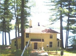 94 Woods Grove Ln, Winthrop, ME 04364