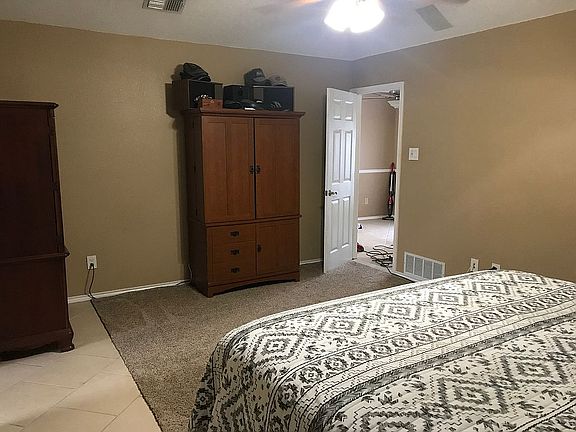 5th image of 5944 Hilltop Dr