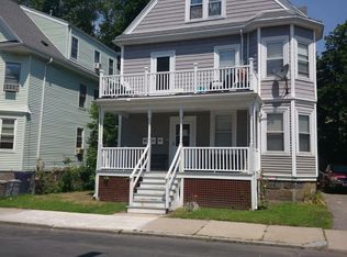 90 Lonsdale St, Dorchester, MA 02124