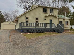 8709 Clarridge Rd, Clarkston, MI 48348