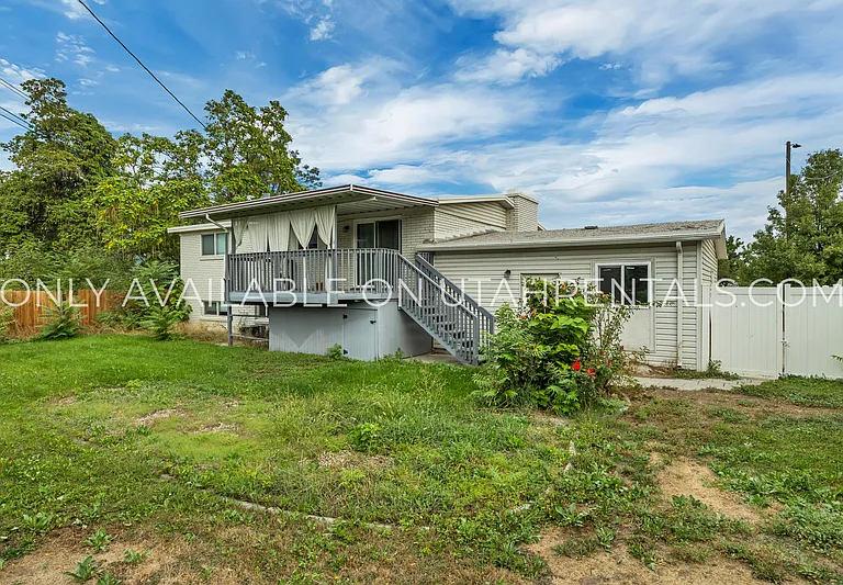 336 E Rena Ave — Photo 26