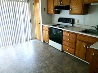20451 John Dr, Castro Valley, CA 94546