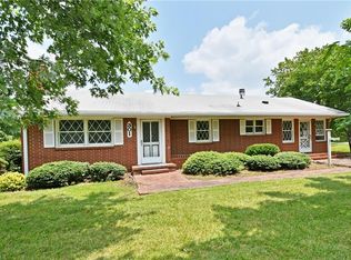 301 Linville Rd, Kernersville, NC 27284