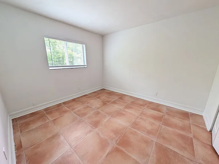 3007 N Andrews Ave — Photo 10