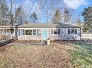 55 Woodbridge Rd, Glastonbury, CT 06033