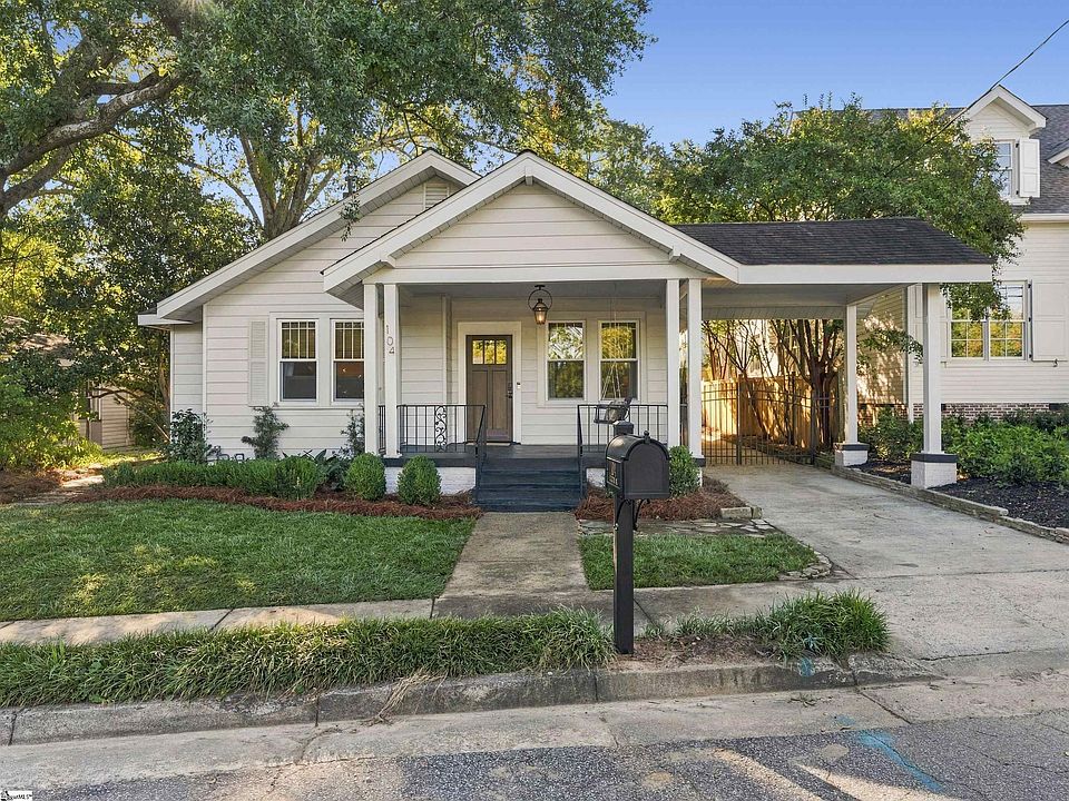 1st image of 104 Cureton St