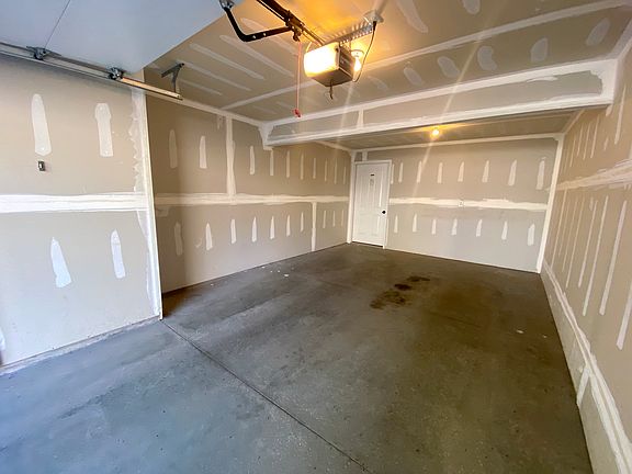 3rd image of 3809 Cliffside Dr APT 11