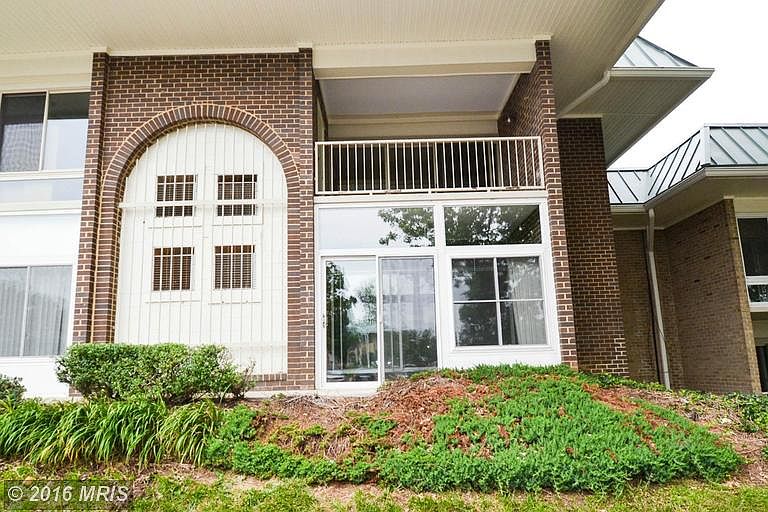 1st image of 3622 Gleneagles Dr #9-1C