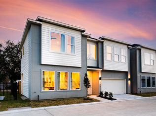 8913 Knoll Branch Dr, Houston, TX 77080