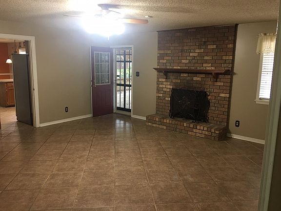 5th image of 104 Woodland Hill Dr