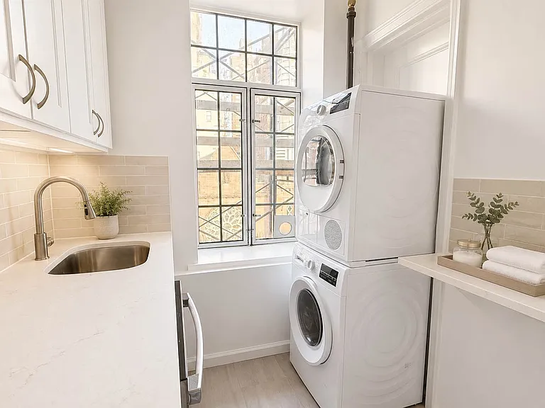 872 Madison Ave #6B — Photo 8