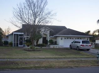 2611 Sprucewood Ln, Plant City, FL 33563