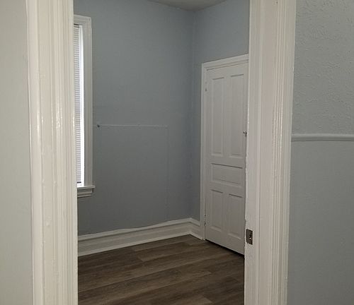 3rd image of 5909 Haverford Ave
