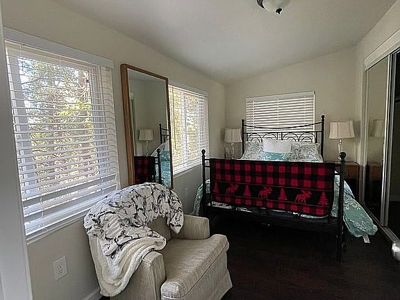 4th image of 22422 Crest Forest Dr