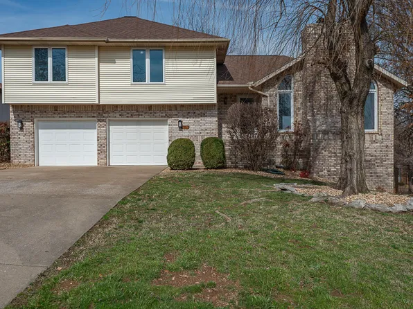 1957 W Nottingham Street, Springfield, MO 65810