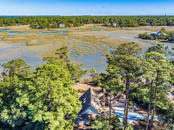 318 Seabrook Dr, Hilton Head Island, SC 29926