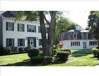 1st image of 15 Turnberry Dr
