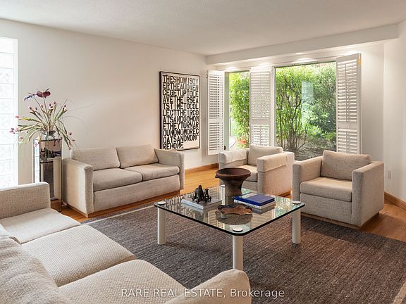 5th image of 10 Wetherfield Pl