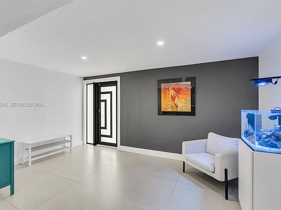5th image of 11220 SW 181st Ter