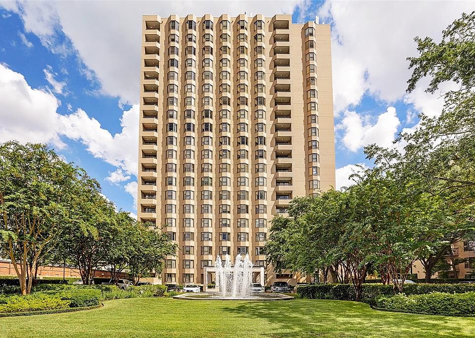 1st image of 651 Bering Dr Unit 305