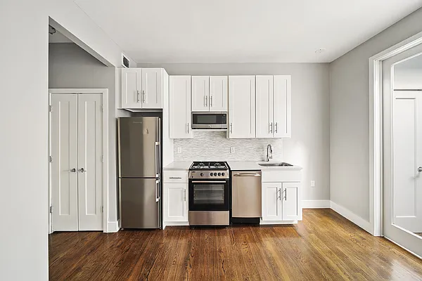 Rented by Cooper & Cooper Real Estate | media 11