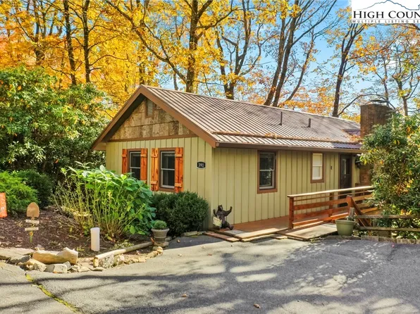 391 Dameron Drive, Blowing Rock, NC 28605