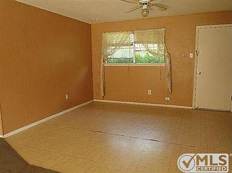 3rd image of 232 Palomino Dr