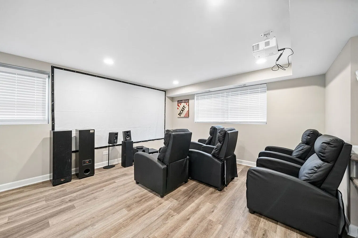 3 bed, 3.0 bath, $20,112 — Photo 3