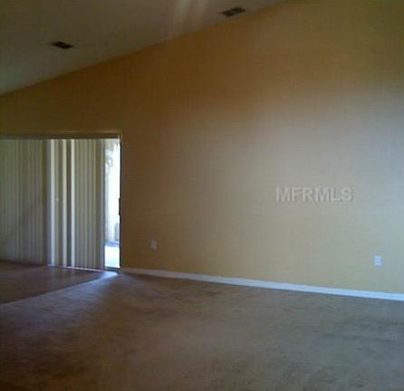 3rd image of 315 Drum Ct